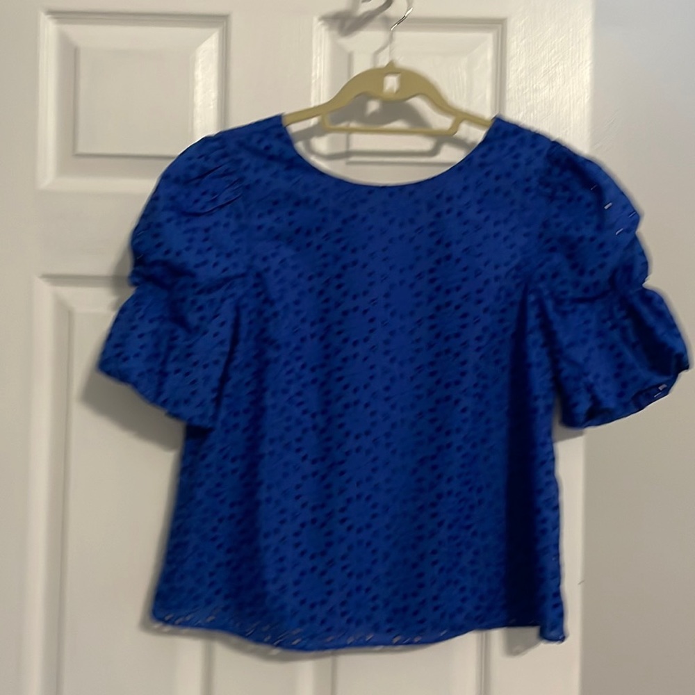 Nwt Lilly Pulitzer shirt - m